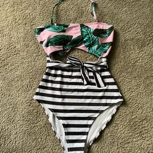 CUPSHE One Piece Swimsuit